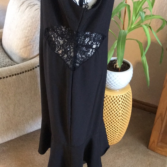 NSR BLACK DRESS - Picture 3 of 9